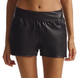 Commando Faux Leather Shorts Size Medium
